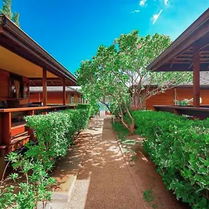 Moorea Golf Guest house